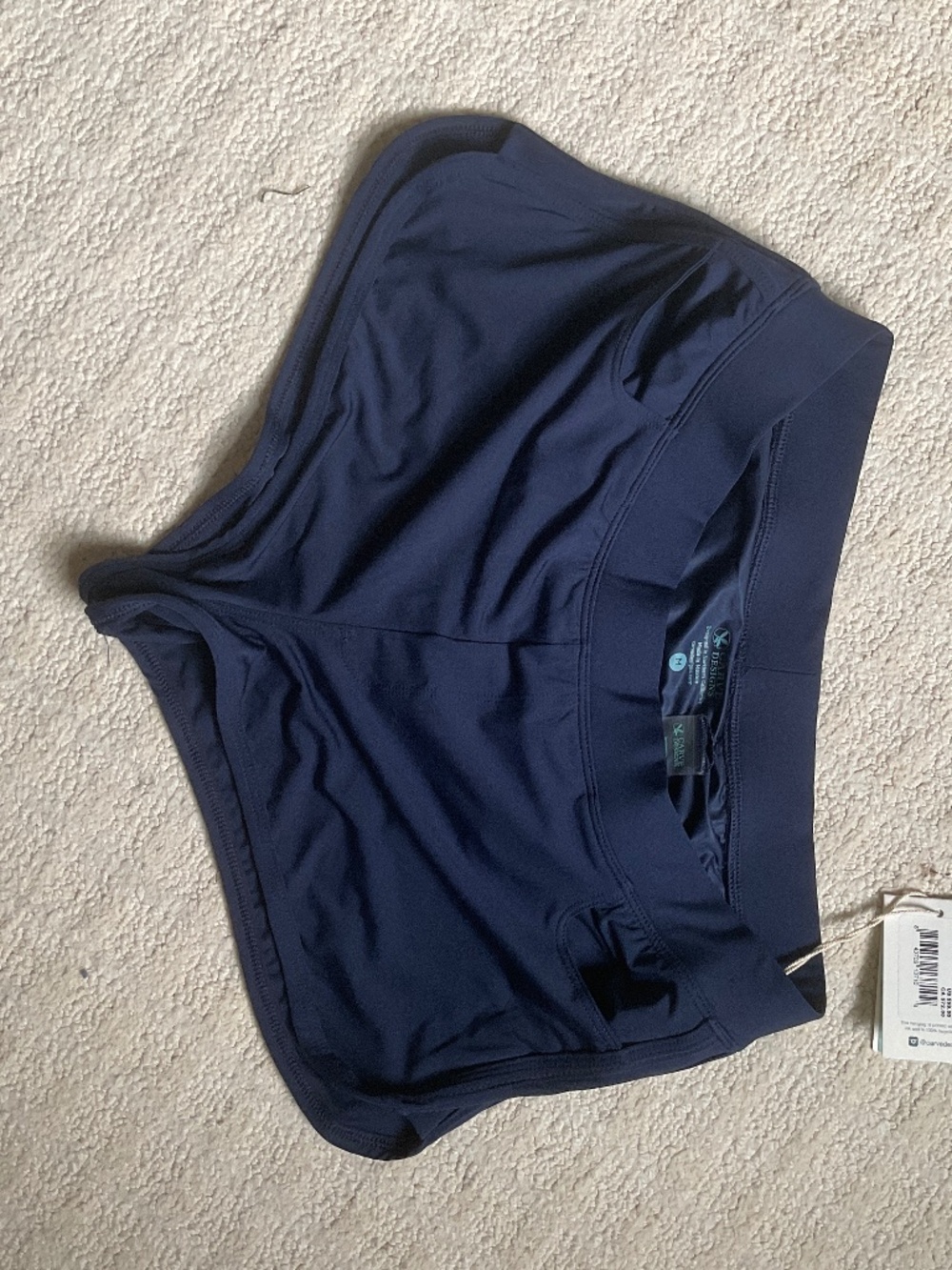 NWT Med Carve Design Board Shorts